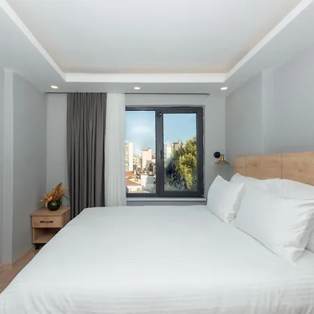 Hotel Art Karakoy *